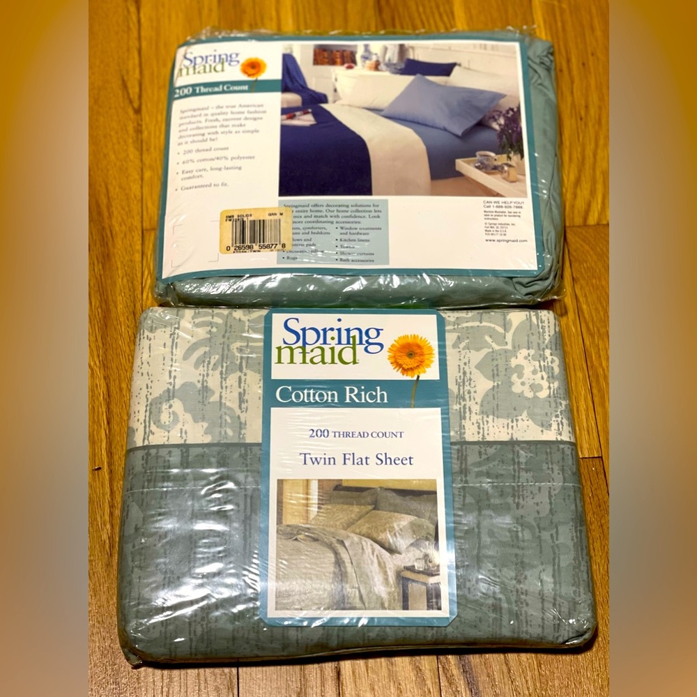Spring maid 200 Thread Count 
Set of 1 Twin Flat & Twin Fitted